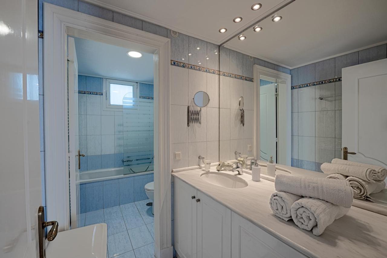 Villa Grosse Sea And Mountains View Gastouri  Екстер'єр фото