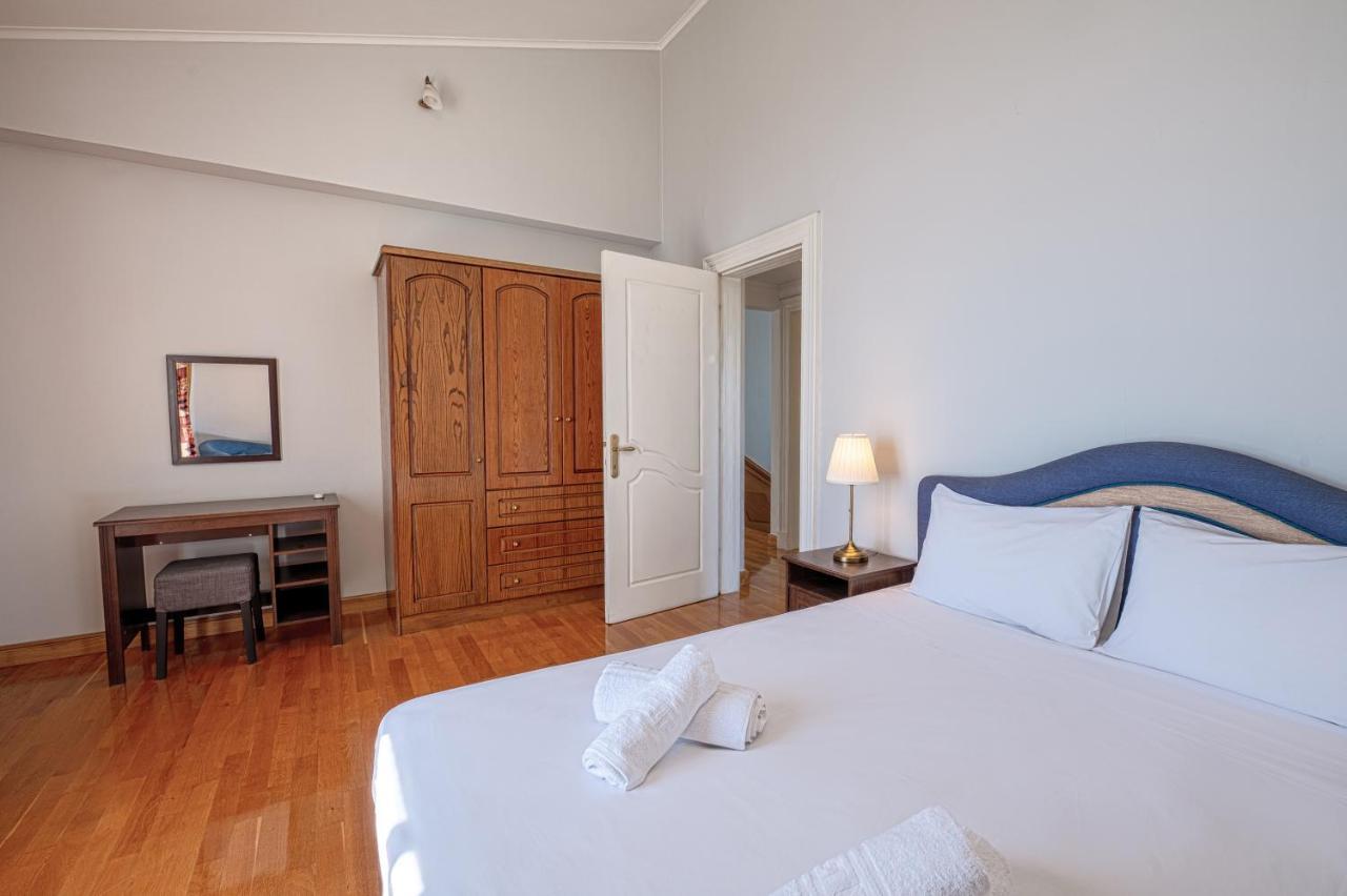 Villa Grosse Sea And Mountains View Gastouri  Екстер'єр фото