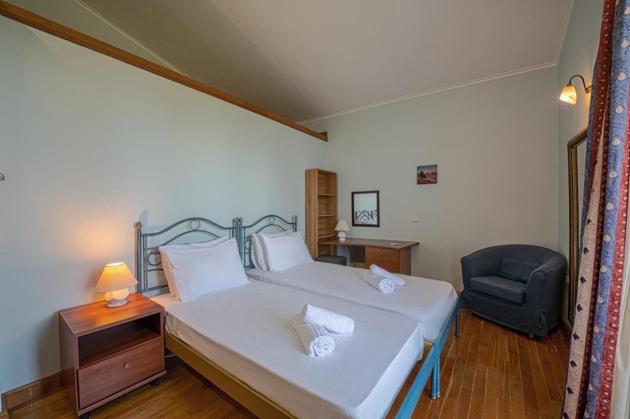 Villa Grosse Sea And Mountains View Gastouri  Екстер'єр фото