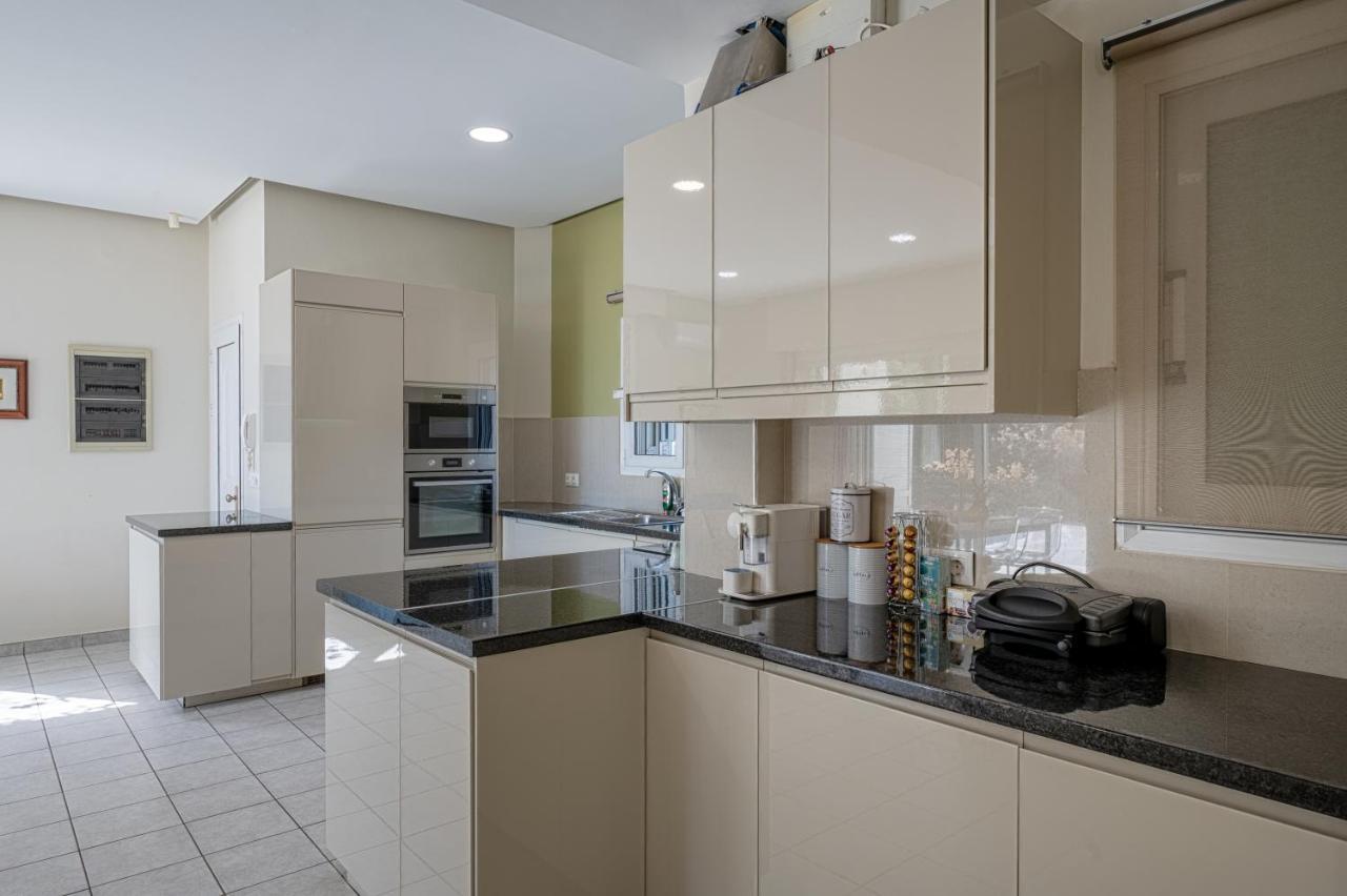 Villa Grosse Sea And Mountains View Gastouri  Екстер'єр фото